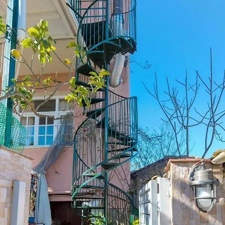 Paxos Apartmán *